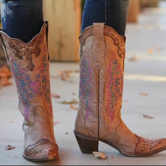 CORRAL brown with pink heart lace boots western - Picture 8 of 8